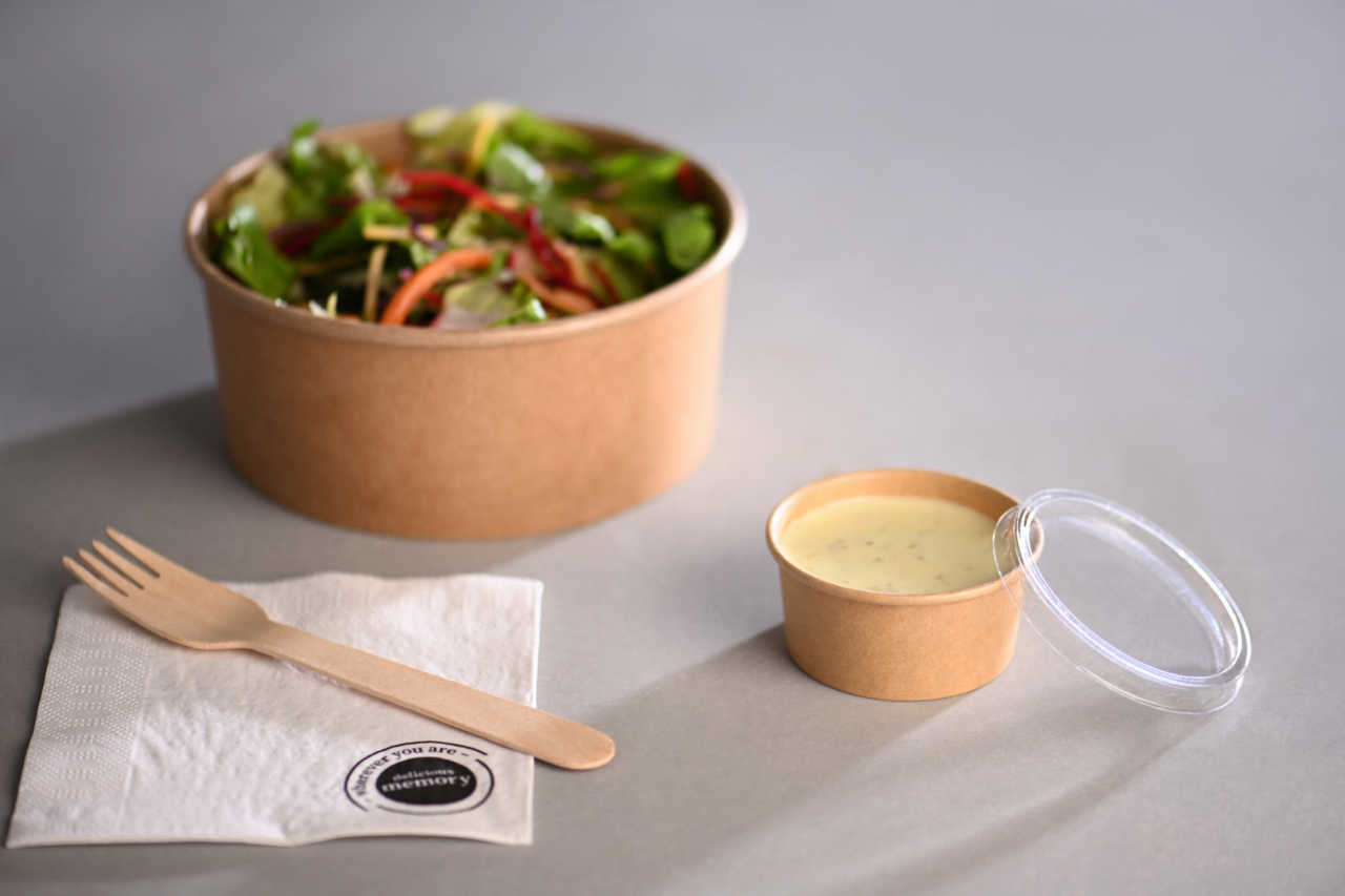 TIPP: Kombinieren Sie die Dressingbecher mit unseren Salat-/Menüschalen