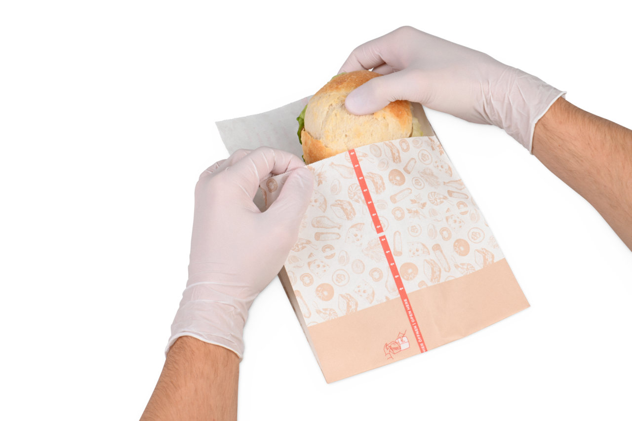 Einfach zu befüllen: Snack in Snack-Bag hineinlegen, …