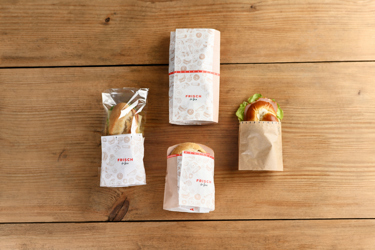 Sie haben die Wahl: Snack-Bag «FRISCH & fein», Thermo-Snack-Bag «FRISCH & fein» und Snack-Bag braun mit Pergamin-Sichtstreifen (von links nach rechts)