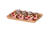 äußerst stabil und bereits aufgerichtet – ideal für Torten und Patisserie