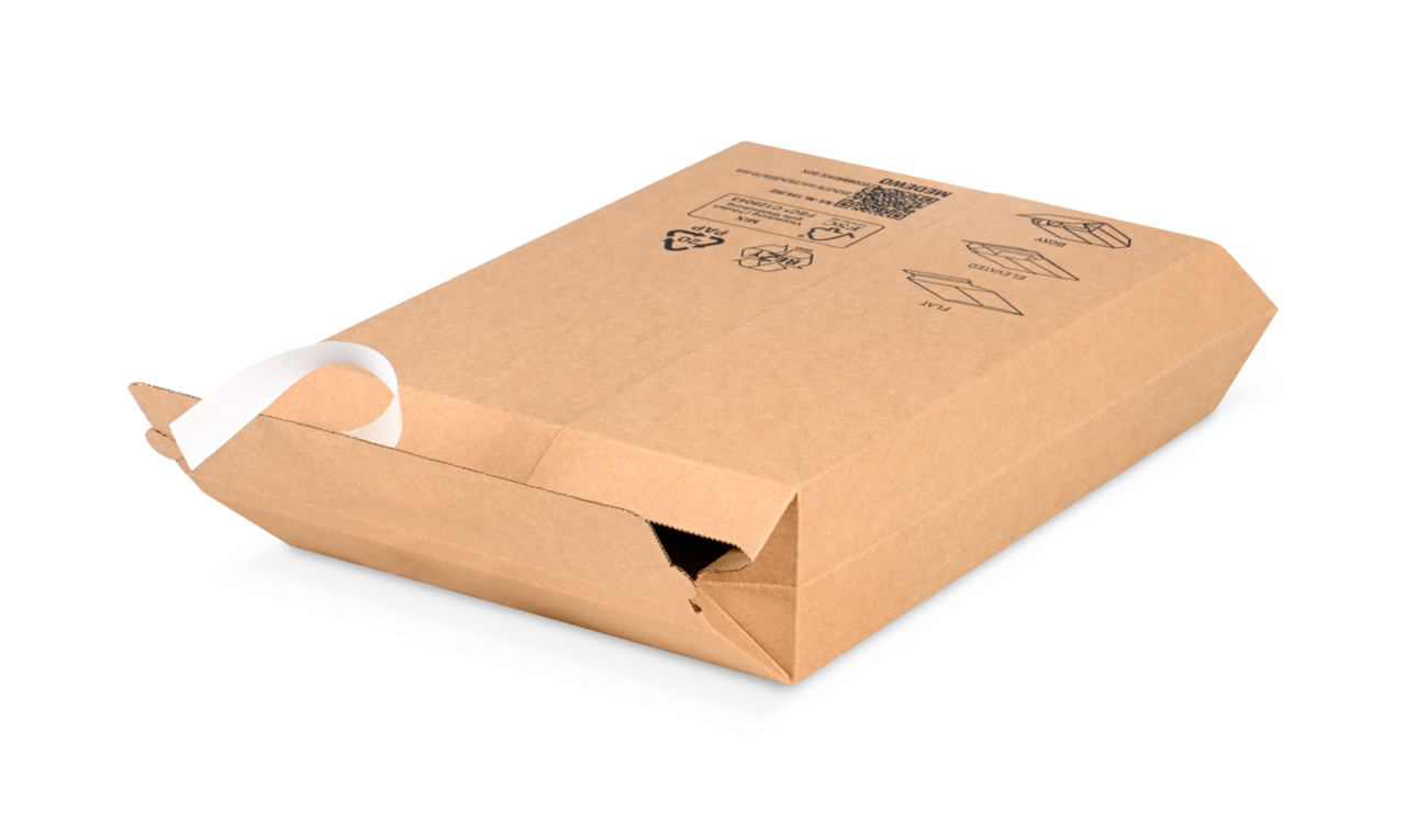 komplett aufgerichtet wird die Versandtasche zu einer Versandbox