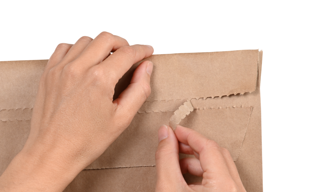 einfaches Öffnen mit Aufreissperforation – für materialsparende Rücksendungen