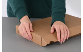 zum Verschließen dienen die praktischen Einstecklaschen