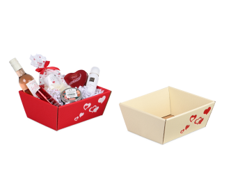 Geschenkkorb mit Herzen